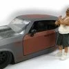 Auto Theft I Figure, White/ Green - American Diorama Figurine 23816 - 1/24 Scale -ModelToyCars Shop 23816 AD Auto Theft I Figure Diecast Model Car Accessories AZ 05379.1610384660.386.513