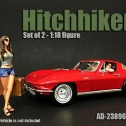 Hitchhiker Set Of 2 Figures, American Diorama 23896G - 1/18 Scale Accessory For Diecast Cars