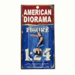 Hotrodders Derek Figurine, American Diorama 24027 - 1/24 Scale Hobby Accessory