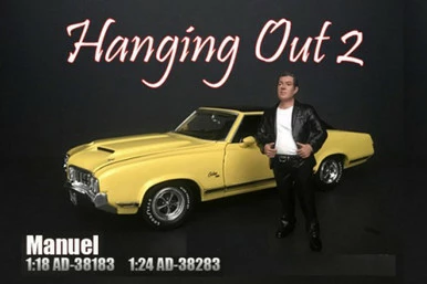 Manuel Figure, Black With White - American Diorama 38183 - 1/18 Scale Figurine - Diorama Accessory 3 Manuel Figure, Black With White - American Diorama 38183 - 1/18 Scale Figurine - Diorama Accessory