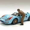 Race Day 1 Figure V, Light Brown - American Diorama 76287 - 1/18 Scale Figurine - Diorama Accessory -ModelToyCars Shop 76287 AD Race Day 1 Figure V 118 1 51967.1642014144.386.513