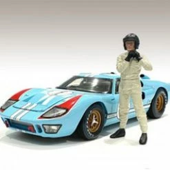 Race Day 1 Figure I, Light Cream/Ivory - American Diorama 76383 - 1/24 Figurine - Diorama Accessory