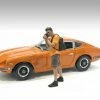 Car Meet 2 Figure VI, Orange And Brown - American Diorama 76394 - 1/24 Figurine - Diorama Accessory -ModelToyCars Shop 76394 AD Car Meet 2 Figure VI 124 1 54304.1642013367.386.513