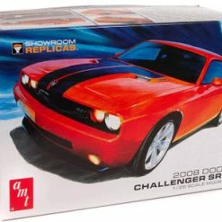 AMT 2008 Dodge Challenger SRT8, 1/25 Scale Plastic Model Car Kit - AMT1075